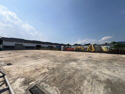 Loyang Crescent (D17), Factory #595633521